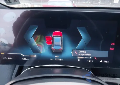 2023 BMW Ix xDrive50 z USA, uszkodzony, nr VIN WB523CF09PCL15523